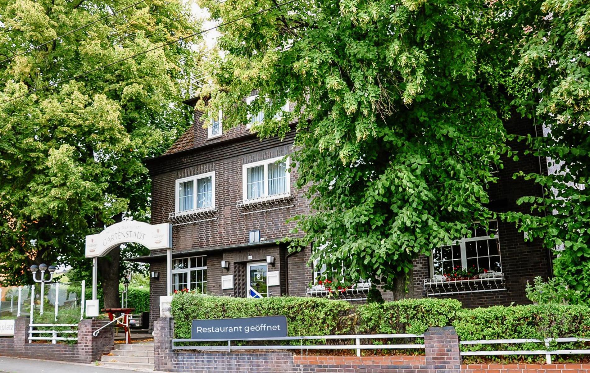 Hotel Und Restaurant Gartenstadt Erfurt Exterior foto